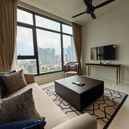 Pavillion Embassy Service Apartment By Autumn Suites Premium Stay Kuala Lumpur Bagian luar foto