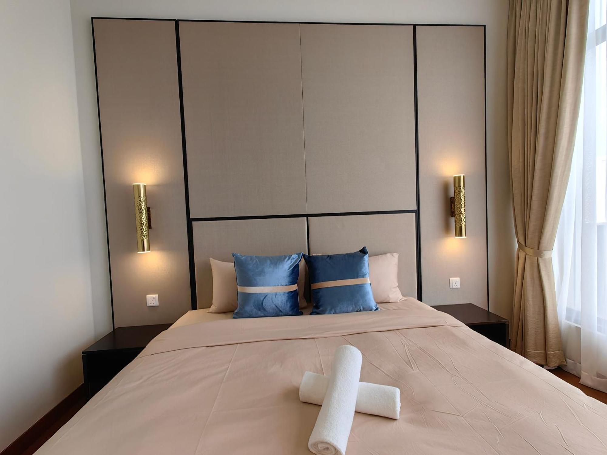 Pavillion Embassy Service Apartment By Autumn Suites Premium Stay Kuala Lumpur Bagian luar foto